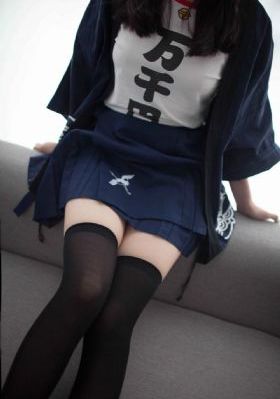漂亮的女邻居在线观看